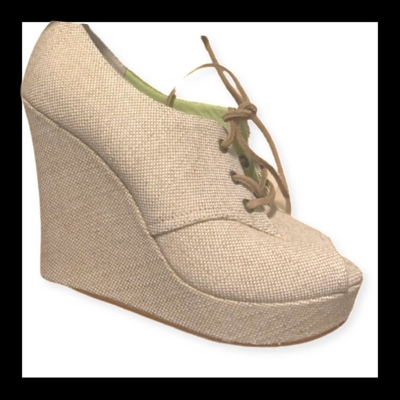 New shoes - Picture 13 of 13